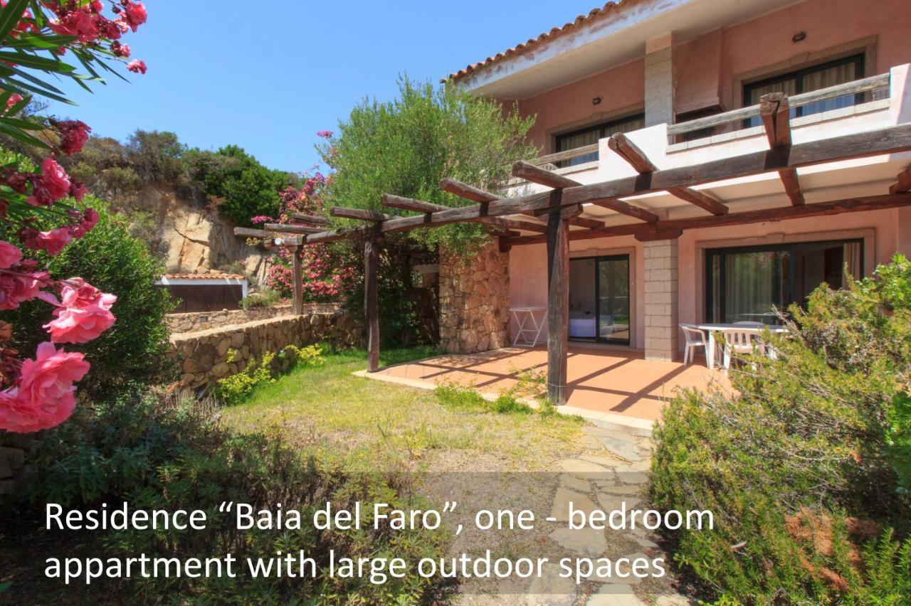 Baia Del Faro Aparthotel Palau Bagian luar foto