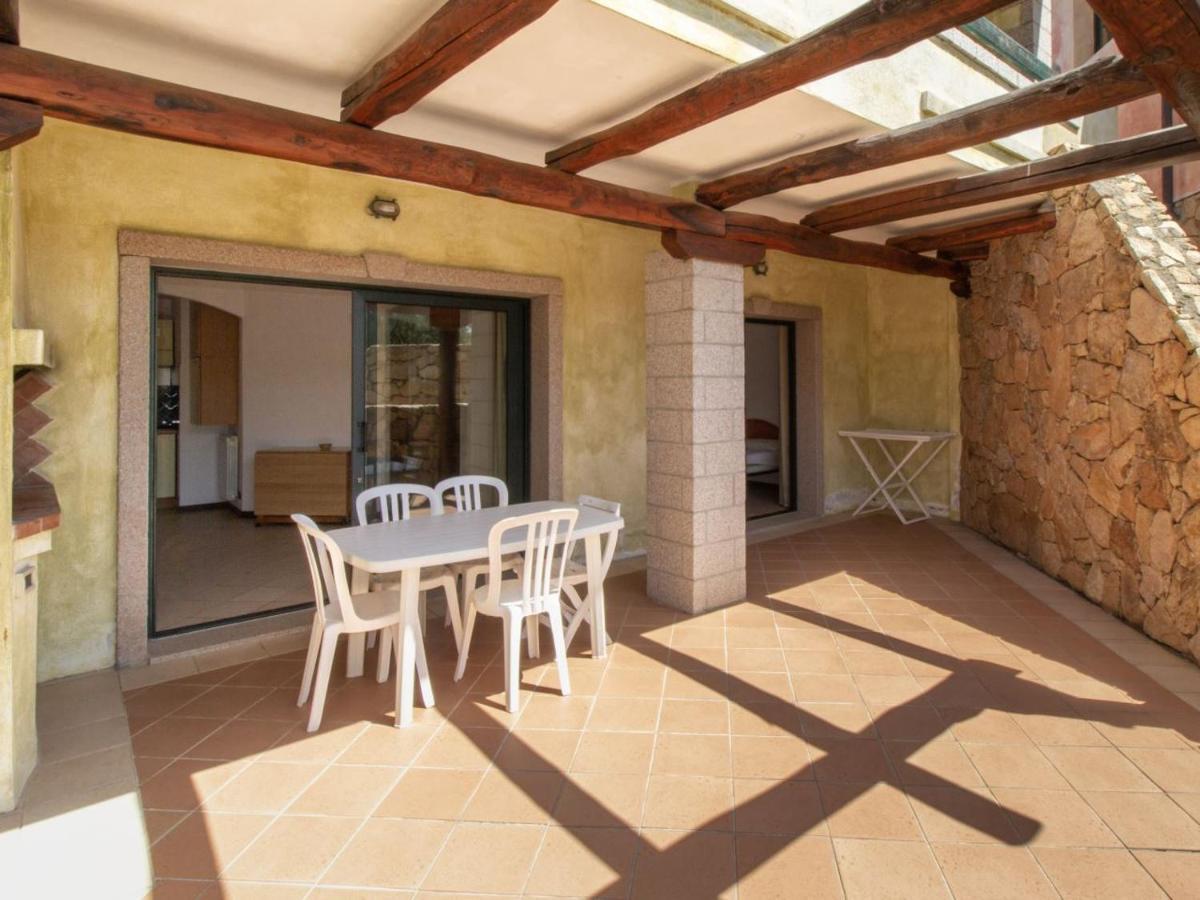 Baia Del Faro Aparthotel Palau Bagian luar foto