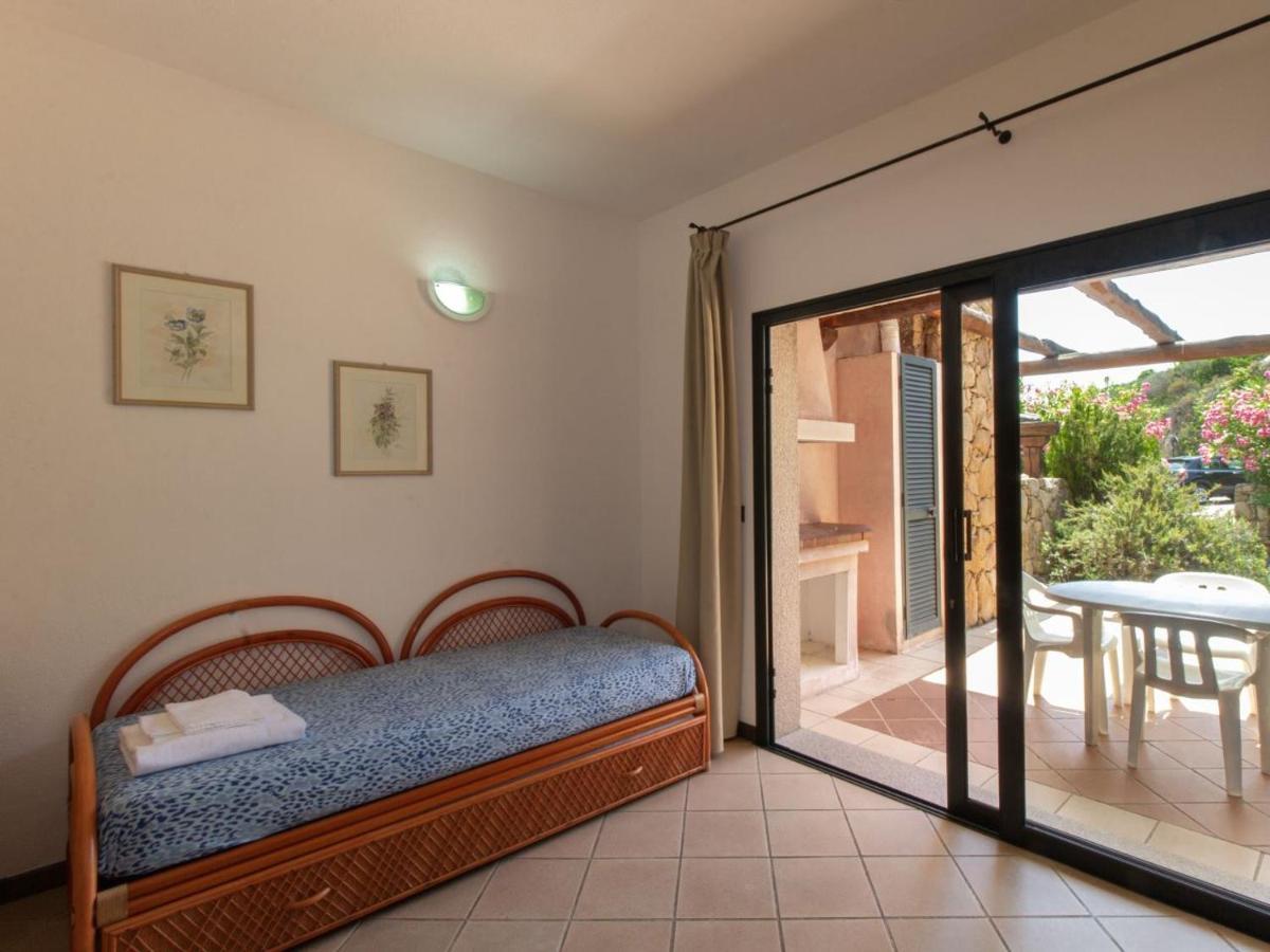 Baia Del Faro Aparthotel Palau Bagian luar foto
