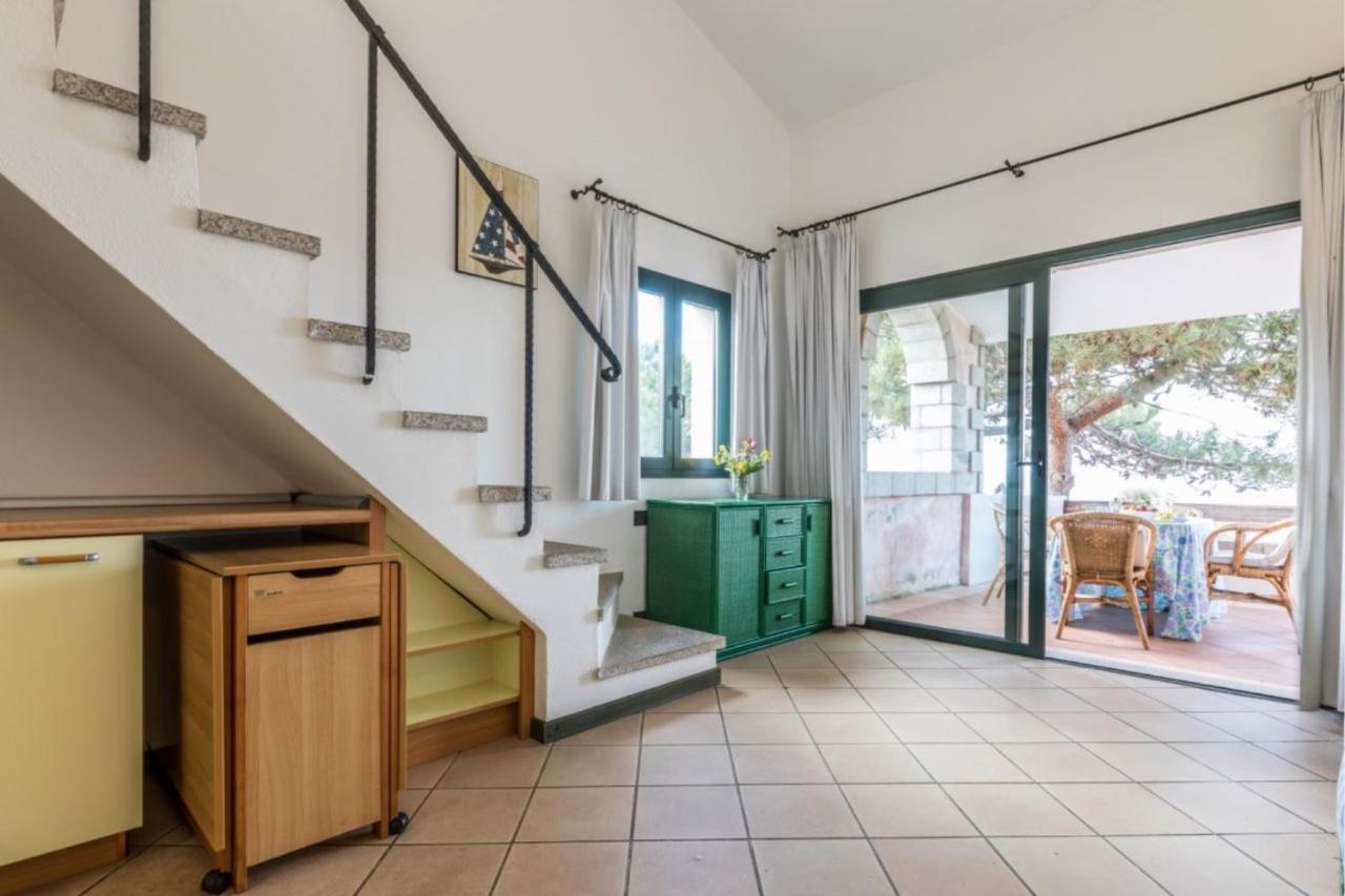 Baia Del Faro Aparthotel Palau Bagian luar foto