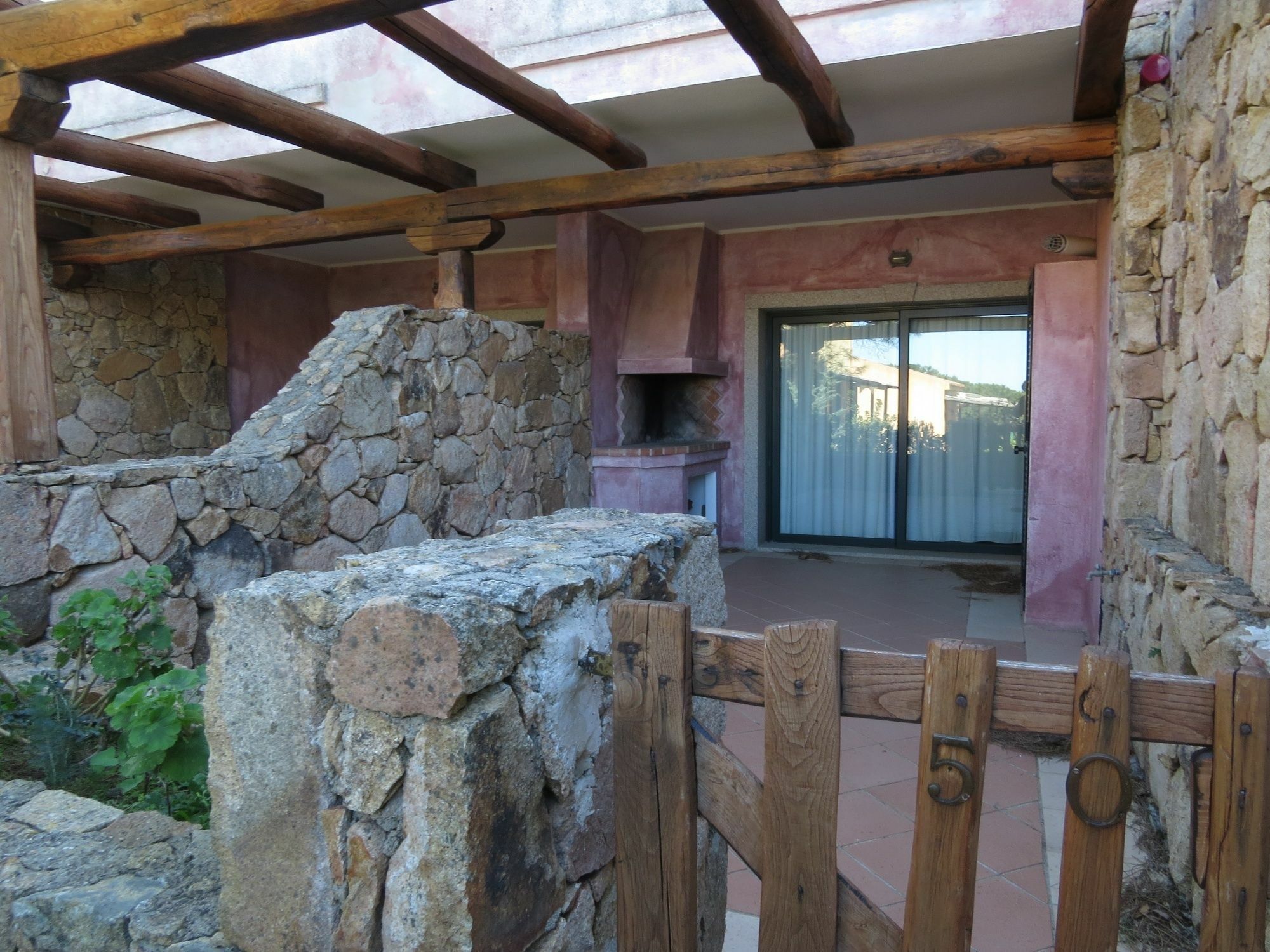 Baia Del Faro Aparthotel Palau Bagian luar foto